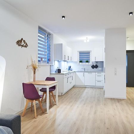 Apartwehr Business&Ferien Apartment Lila Esterno foto